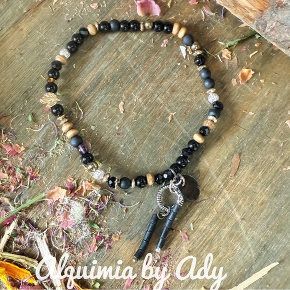 Alquimia Black and Gold Beaded Bracelet - Picture 1 of 1
